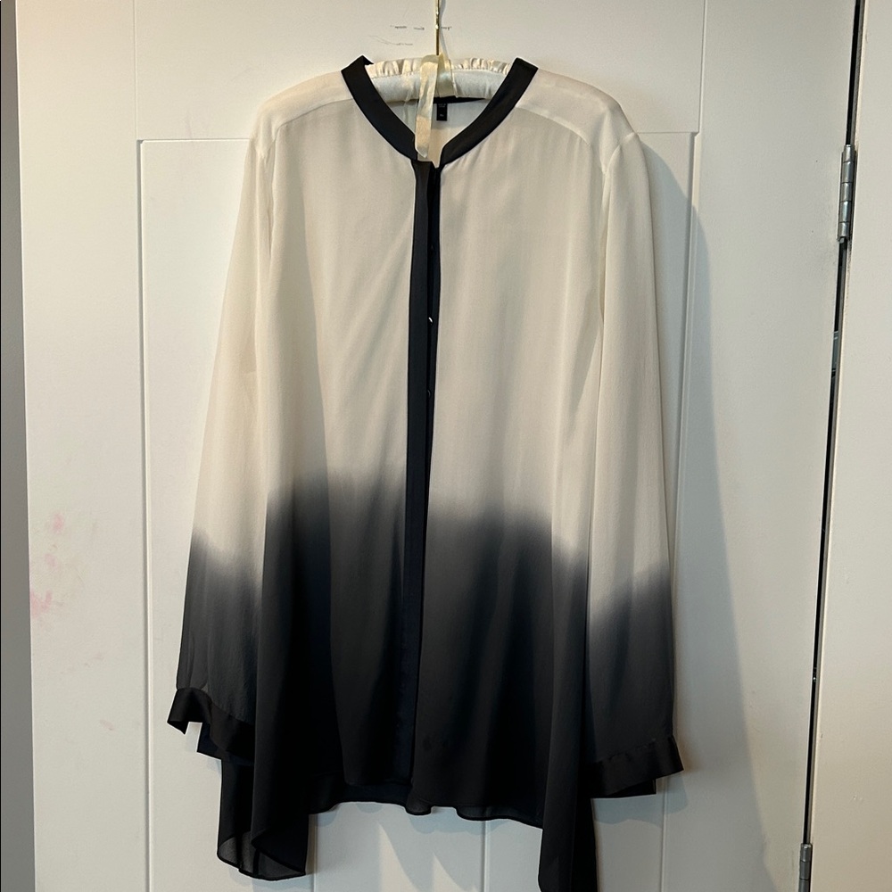 Eileen Fisher White/Gray/Black Ombré Silk Long Blouse with Accompanying Scarf
